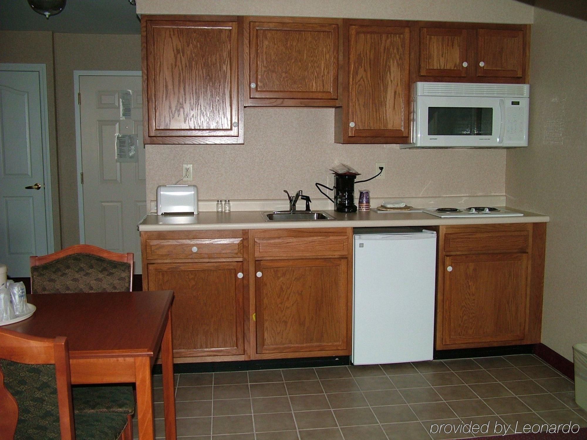 Holiday Inn Express Hotel & Suites White River Junction By Ihg Rom bilde